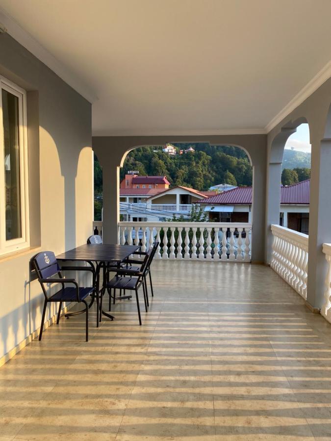 Hotel Beliy Dom Kvariati Zewnętrze zdjęcie