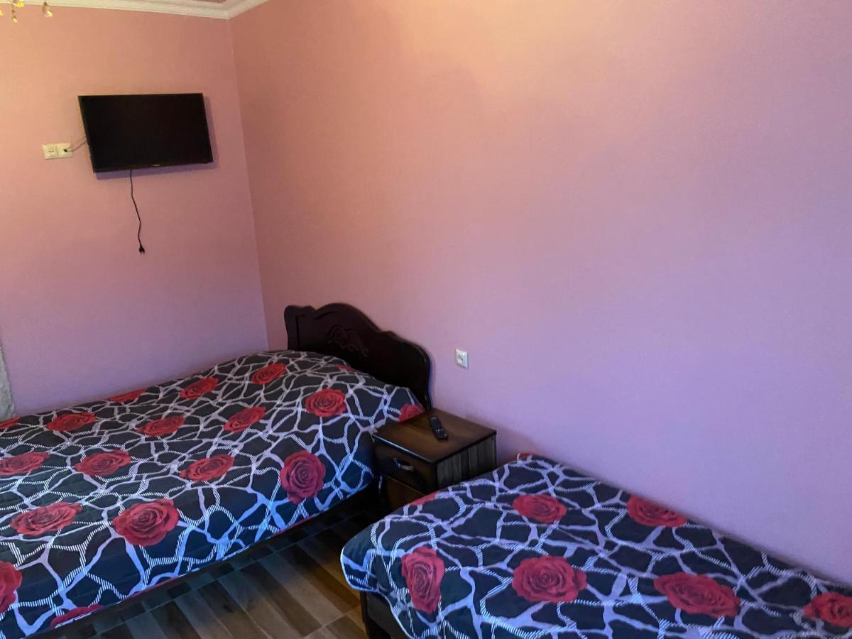 Hotel Beliy Dom Kvariati Zewnętrze zdjęcie